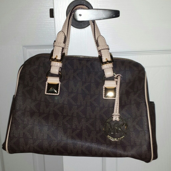 Authentic michael kors greyson small satchel - Picture 1 of 1