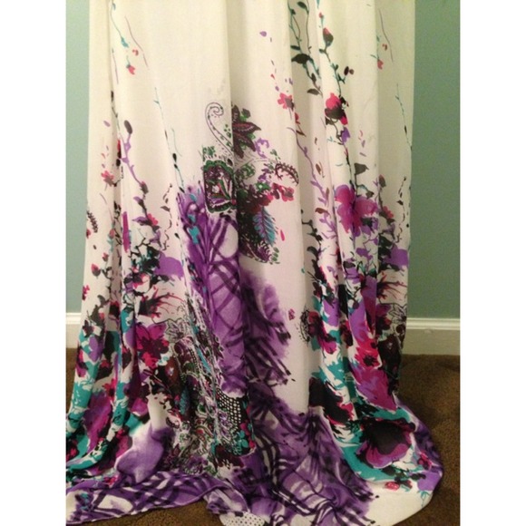 Strapless Prom Dress 💜 - Picture 3 of 3