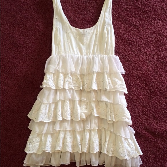 White lace dress