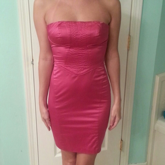 Hott pink party dress  size xsmall - Picture 2 of 2