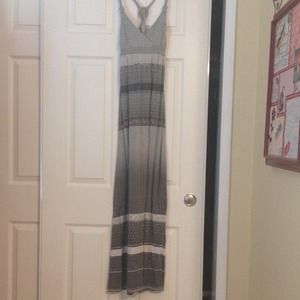 Woman's Gray Maxi Dress