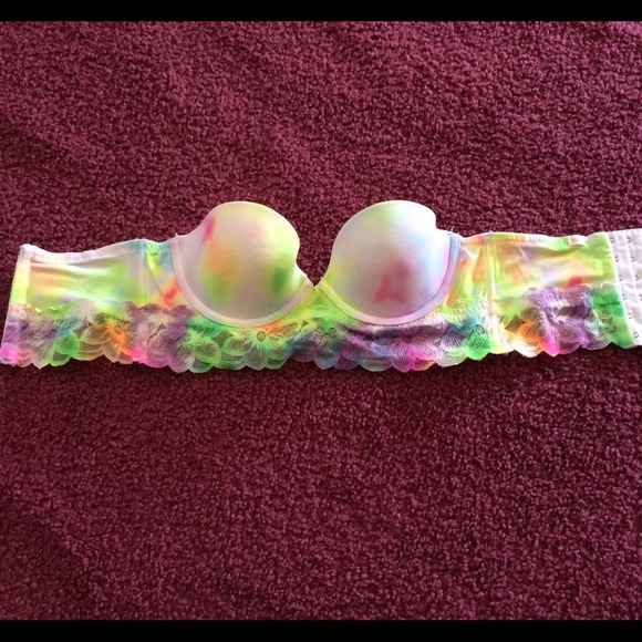 Strapless Victoria's Secret bra