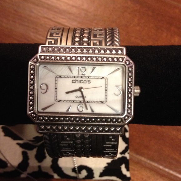 Watch Chicos