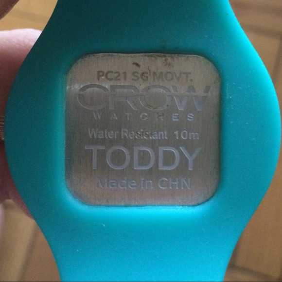 Buy 1 get 1 Teal silicone watch - Picture 4 of 4