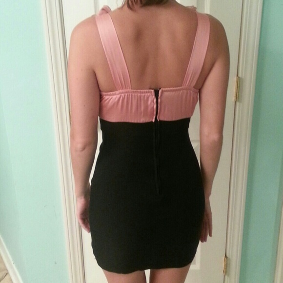 Pale pink and black party dress size small - Picture 2 of 2