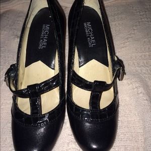 Authentic Michael Kors Mary  jane style  size 7