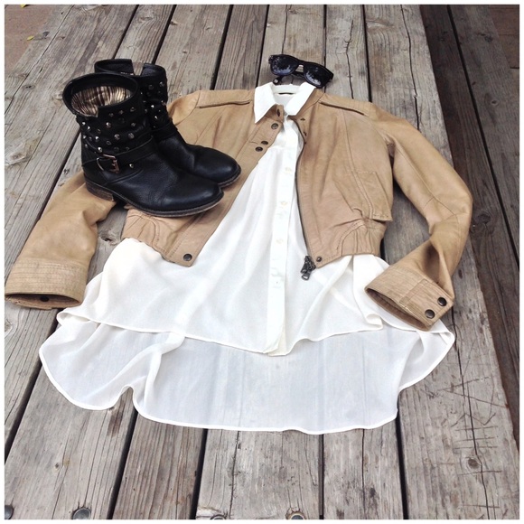 SOLD💥 Leather jacket - Picture 4 of 5