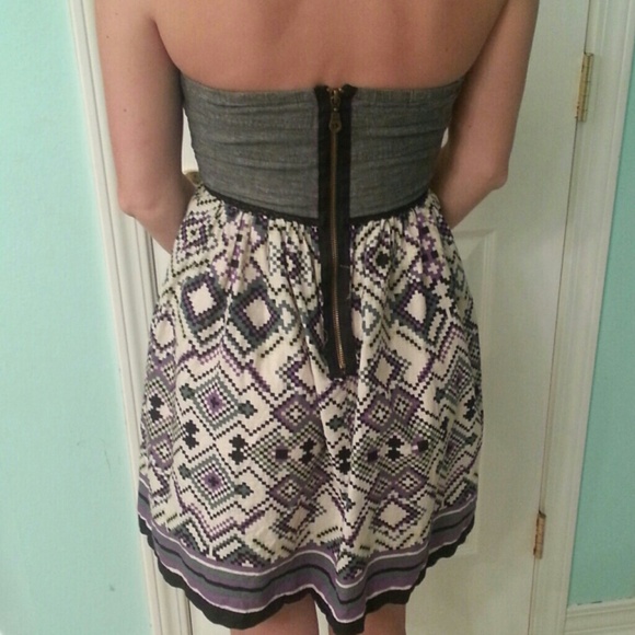 Short Johnny Martin size small dress w/pattern - Picture 2 of 2