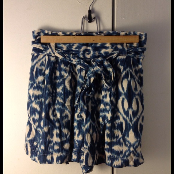 Cute& comfortable & stylish shorts