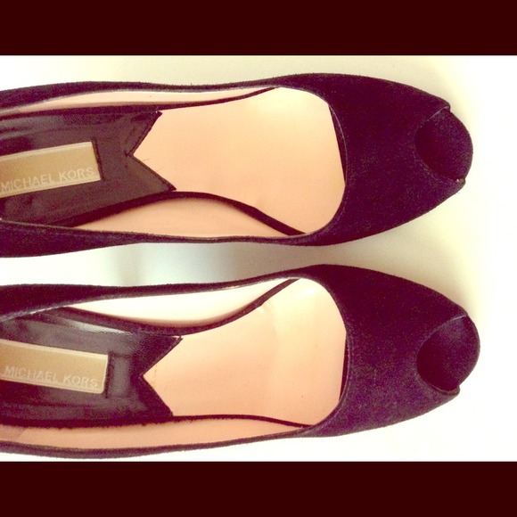 Michael Kors Shoes - 🌹 Michael Kors Black Suede Peep Toe