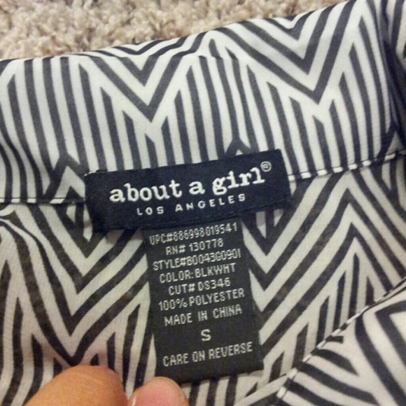 Flannel button-up chevron shirt - Picture 2 of 3