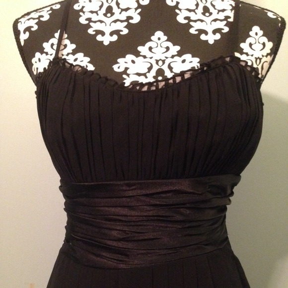 Short Prom Dress - Picture 4 of 4