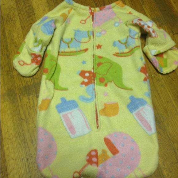 Sleep sack fits up to 9 months