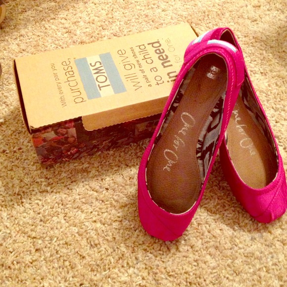 Pink TOMS Ballet Flat