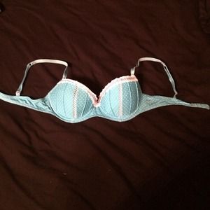 A non push-up bra