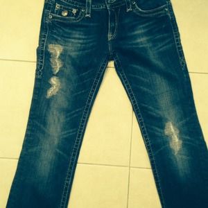 Distressed Rocks!  Very comfy 😄