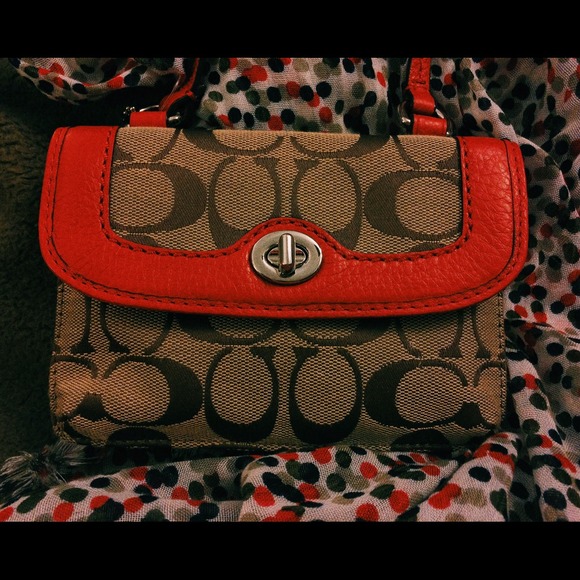Coach Crossbody wallet/purse
