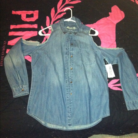 ✨button up shoulder-cut denim blouse