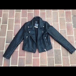 SOLD NWT Size 4 Topshop Black Leather Moto Jacket