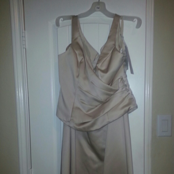 Creme Bridesmaid Dress/Party or Prom