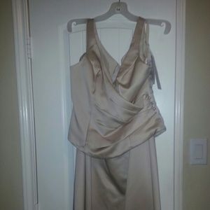 Creme Bridesmaid Dress/Party or Prom