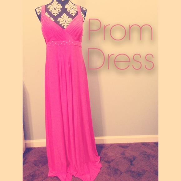 Hot Pink Prom Dress 💕