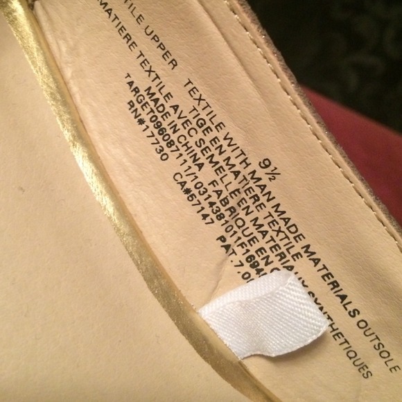 Flats! - Picture 3 of 3