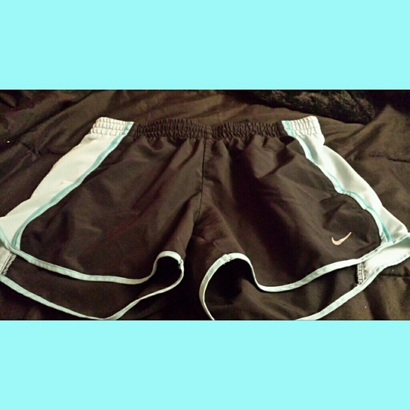 Nike Tempo Shorts (Norts)