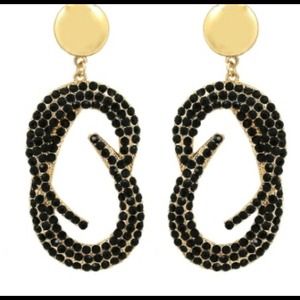 Metal Drop Statement Crystal Earring