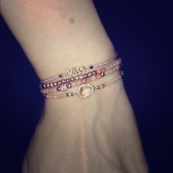 Set of three Tai bracelets in pink