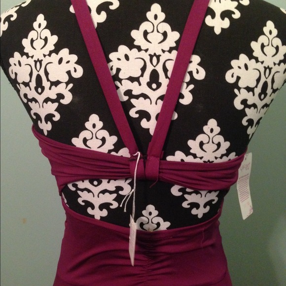 Wine Color Prom Dress 🍷 - Picture 3 of 3