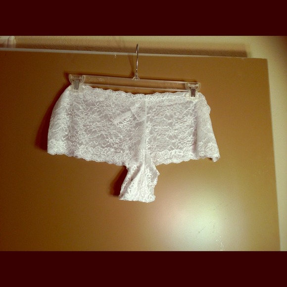 Torrid white lace cheeky panties