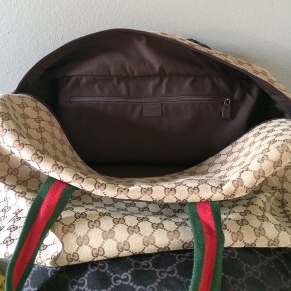 Gucci duffel bag - Picture 3 of 3