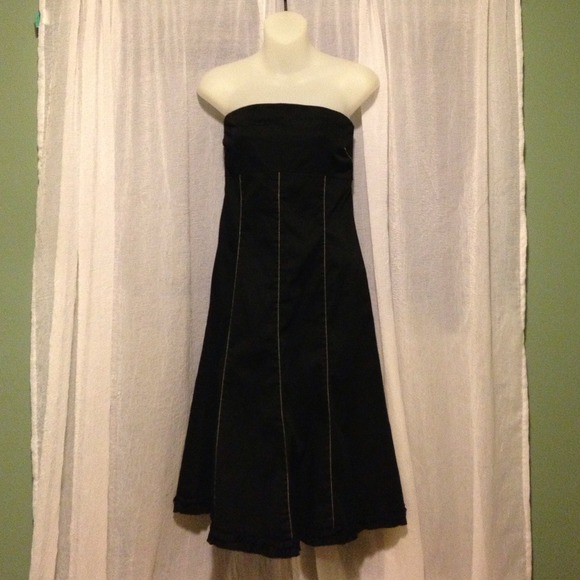 Black Strapless dress