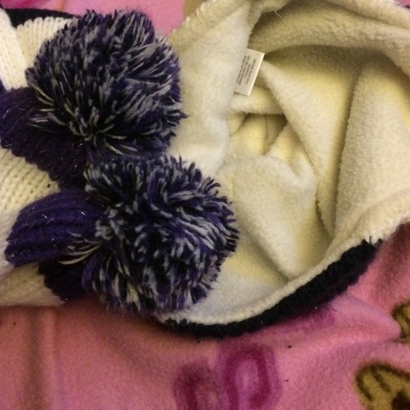 Sparkly Beanie & Scarf ! - Picture 2 of 4