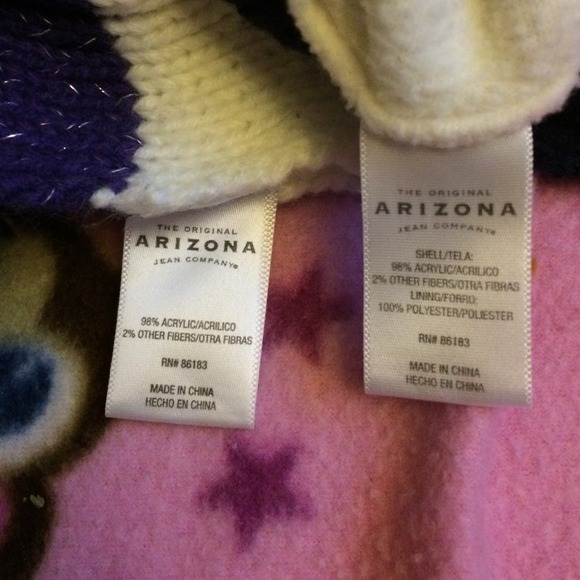 Sparkly Beanie & Scarf ! - Picture 4 of 4