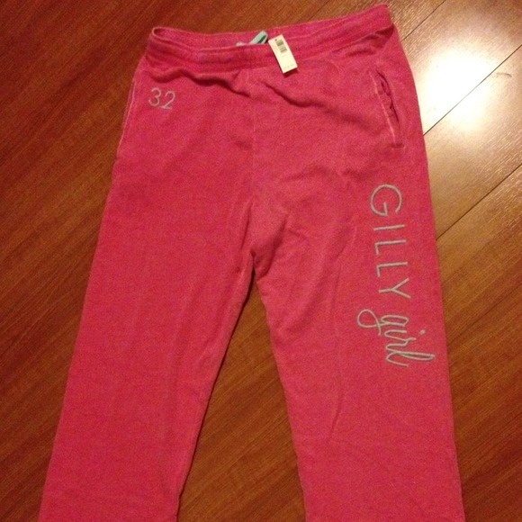 NWT - Gilly Hicks Classic boyfriend sweatpants