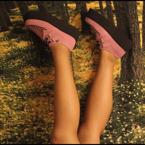 Pink Creepers