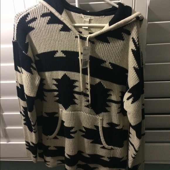 Tribal hooded pull over