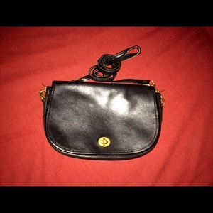 Small Black Leather Laura USA Purse