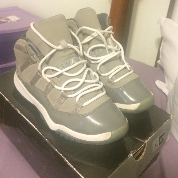 Cool Grey 11's