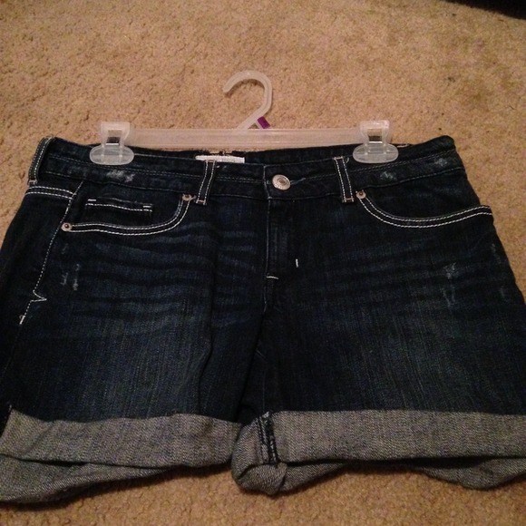 Never worn aero shorts. No stains. No rips