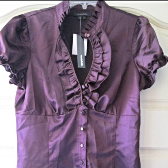 🚫SOLD ON EBAY🚫MY MICHELLE DEEP PURPLE SATIN TOP