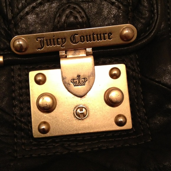 ✌️Juicy Couture Leather Clutch W/Side Handle. - Picture 2 of 4
