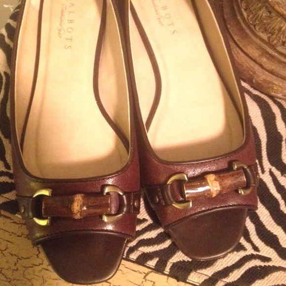 🚫SOLD🚫TALBOT SHOES WITH BAMBOO ACCENT OPEN TOE - Picture 1 of 4