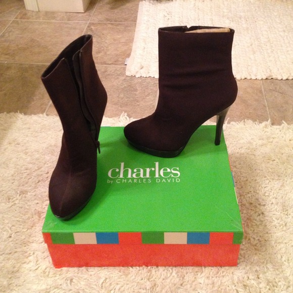 Charles David Brown boots
