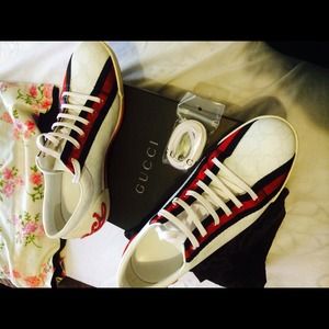 Gucci shoes