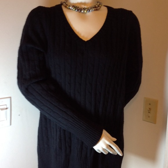 Bundle for @lilromero71 miss me white jeans - Picture 2 of 3