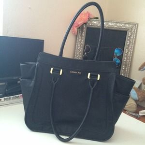 Black London Fog handbag
