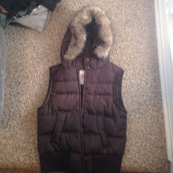 Fur-hooded vest
